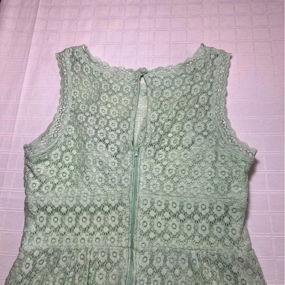 B Darlin Mini Mint Green Lace Overlay Juniors 11/12 Dress Prom/Graduation - Picture 10 of 11